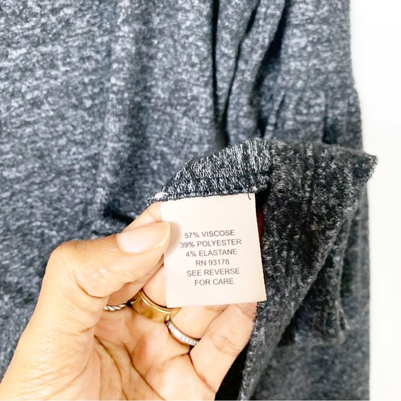 Philosophy Gray Bell Sleeve Sweater Size Small - Picture 3 of 4